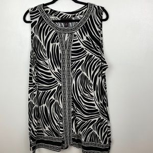 Dana Buchman Dress Size XL Color Black & White